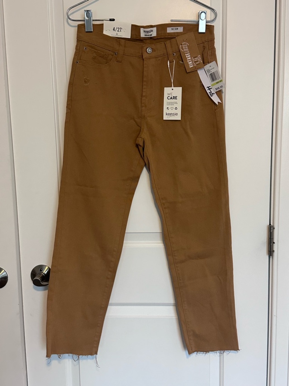 kensie Caramel Straight-Leg Jeans